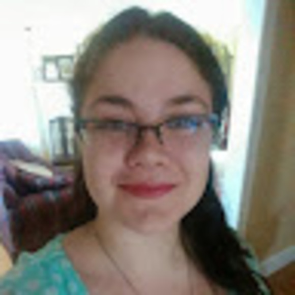 Meet your Posher, Emily - Picture 1 of 1